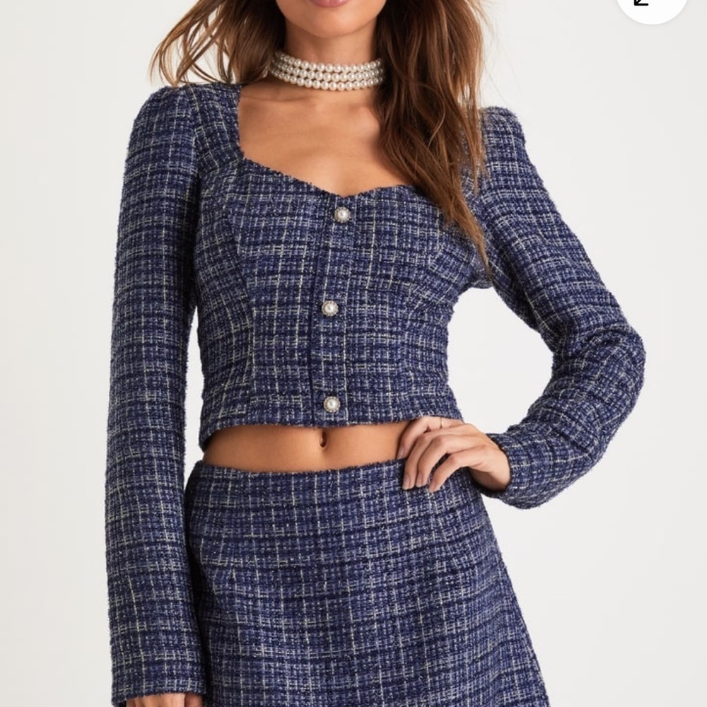NWT Lulu’s Blue Tweed Pearl Button Long Sleeve Executive Top